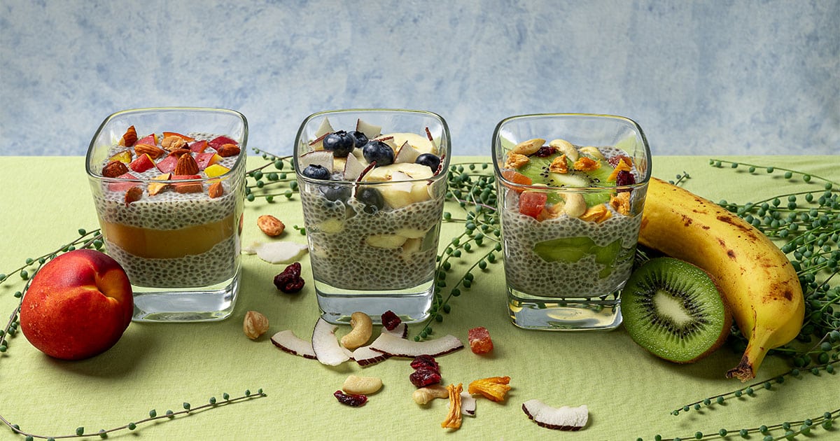 Chia-Pudding mit saisonalen Früchten